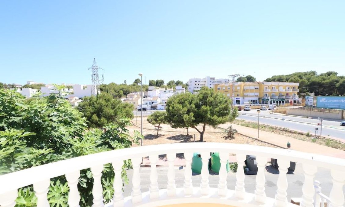 Segunda mano - Villa -
Orihuela Costa - Costa Blanca