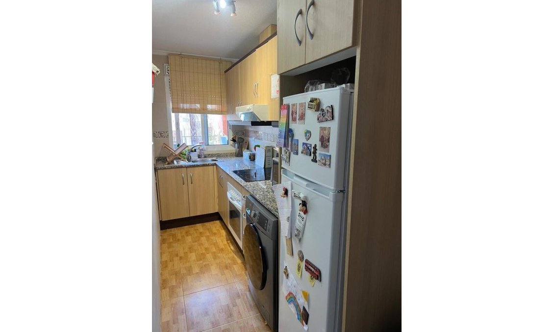 Segunda mano - Apartamento -
San Miguel de Salinas - Inland