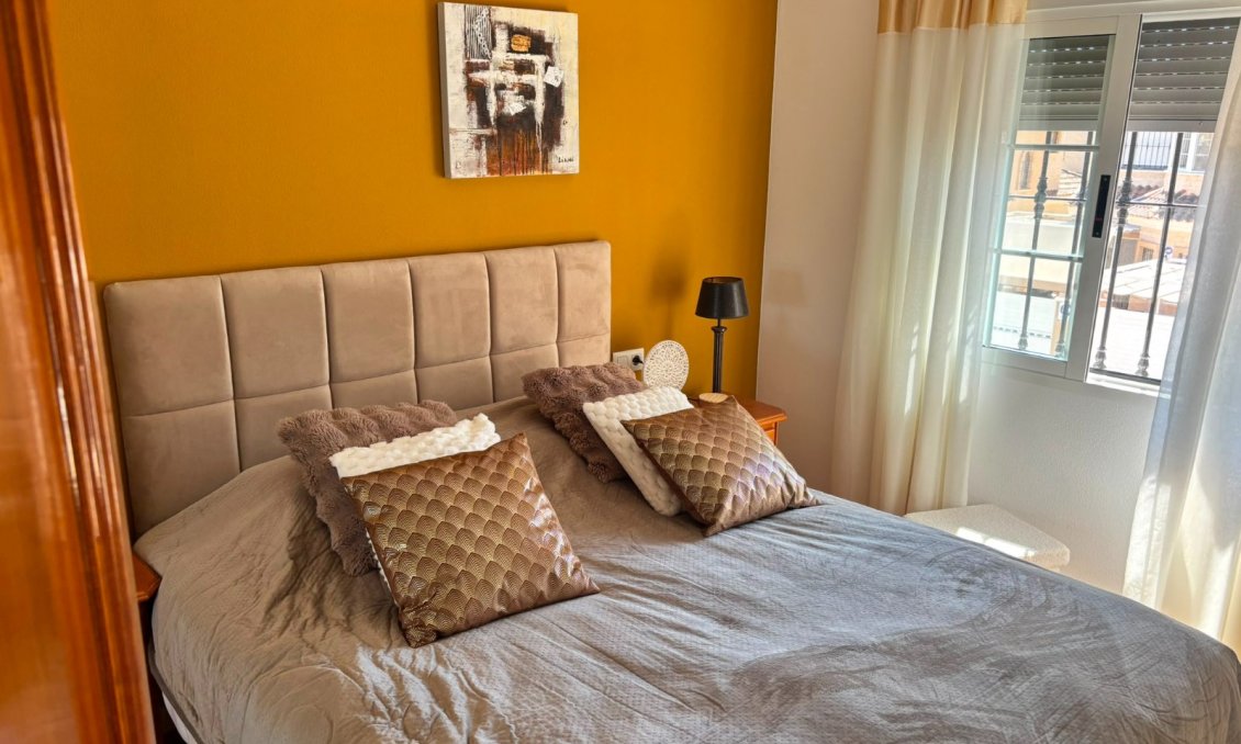 Revente - Villa -
El Raso - Costa Blanca