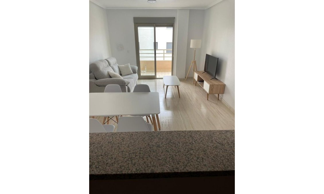 Segunda mano - Apartamento -
San Miguel de Salinas - Costa Blanca
