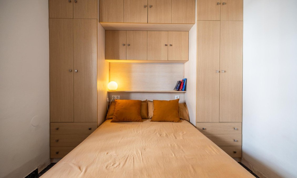 Segunda mano - Apartamento -
Torrevieja - El Acequión - Los Náufragos