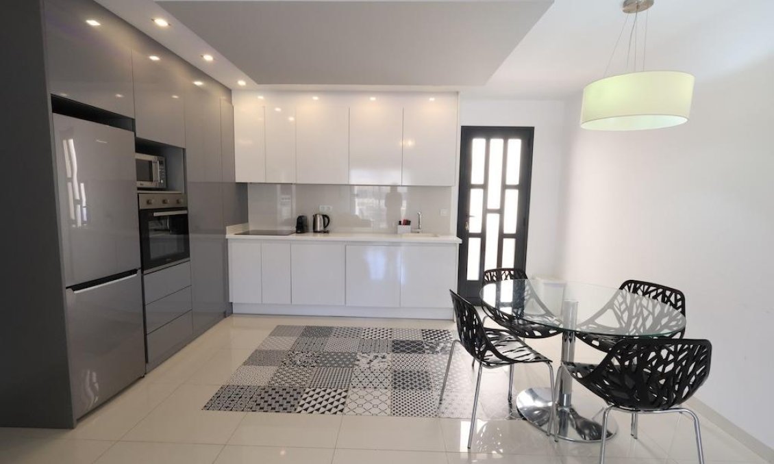 Revente - Appartement -
Pilar de la Horadada - Costa Blanca