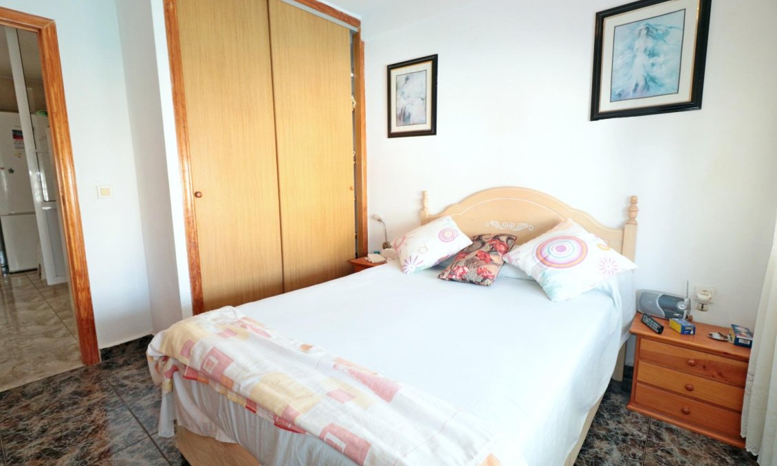 Segunda mano - Adosado -
Torrevieja - Torretas