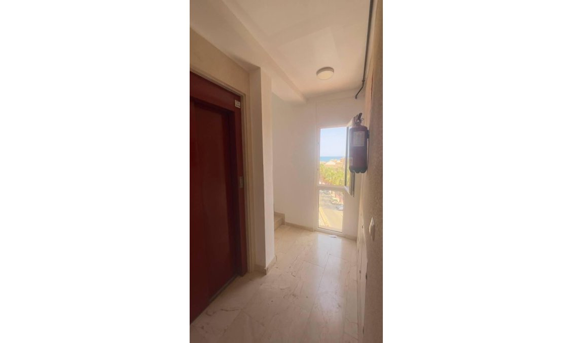 Segunda mano - Ático -
Orihuela Costa - Cabo Roig