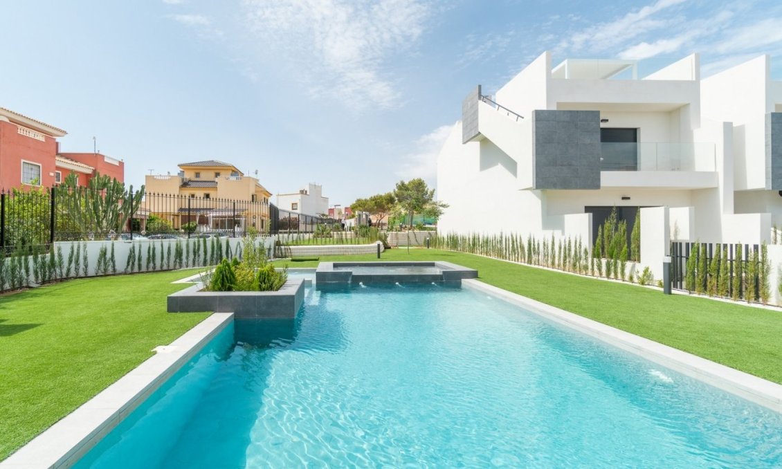 Nouvelle construction - Bungalow -
Torrevieja - Los Balcones