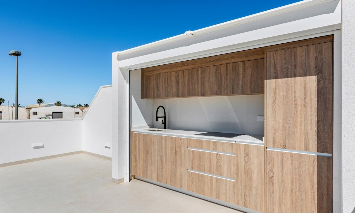 Obra nueva - Villa -
San Javier - Parque del doce