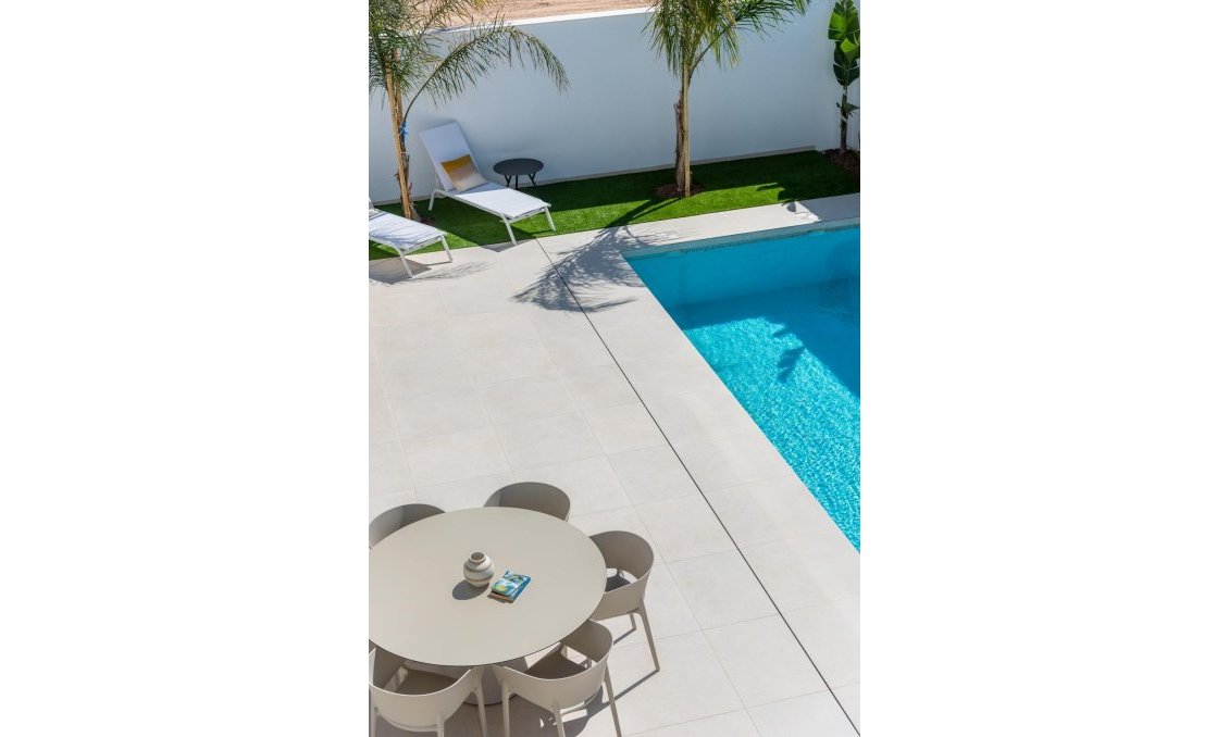 Obra nueva - Villa -
San Javier - Parque del doce