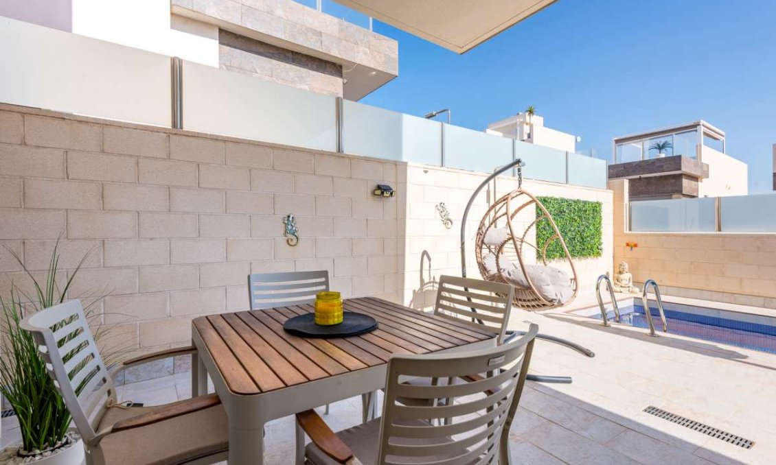 Wiederverkauf - Villa -
Orihuela Costa - Costa Blanca