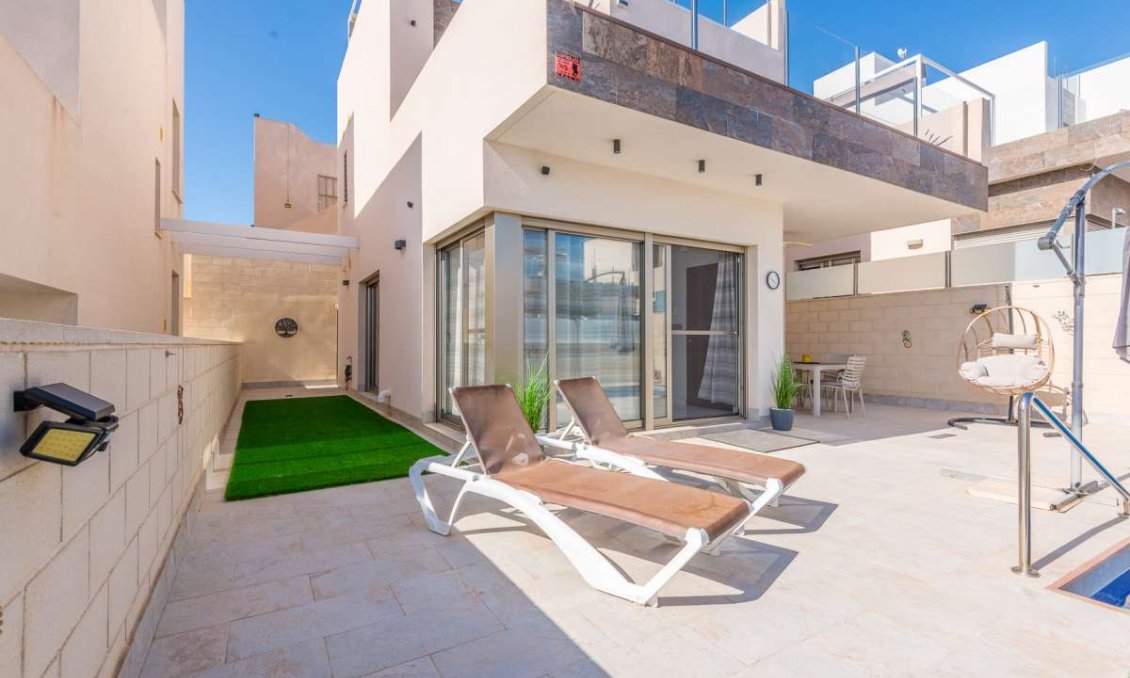 Wiederverkauf - Villa -
Orihuela Costa - Costa Blanca