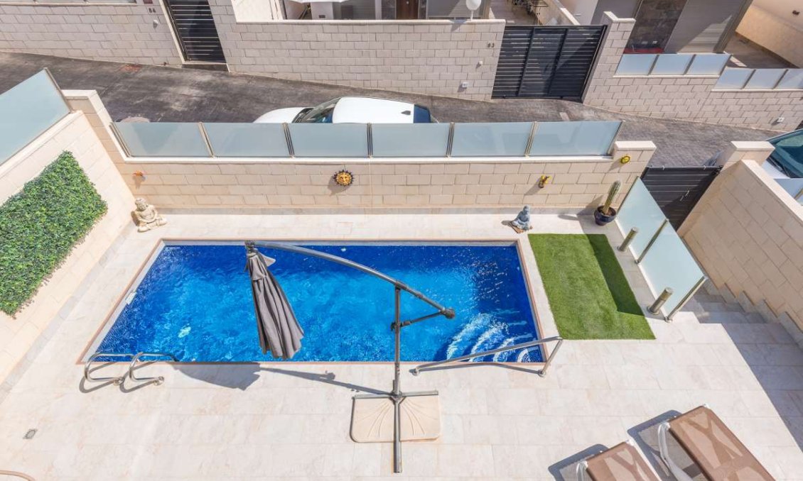 Wiederverkauf - Villa -
Orihuela Costa - Costa Blanca