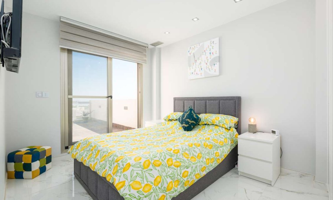 Wiederverkauf - Villa -
Orihuela Costa - Costa Blanca