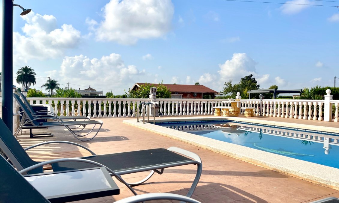 Segunda mano - Villa -
Catral - Costa Blanca