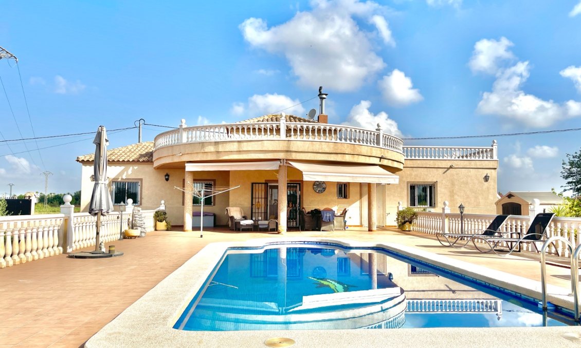 Segunda mano - Villa -
Catral - Costa Blanca