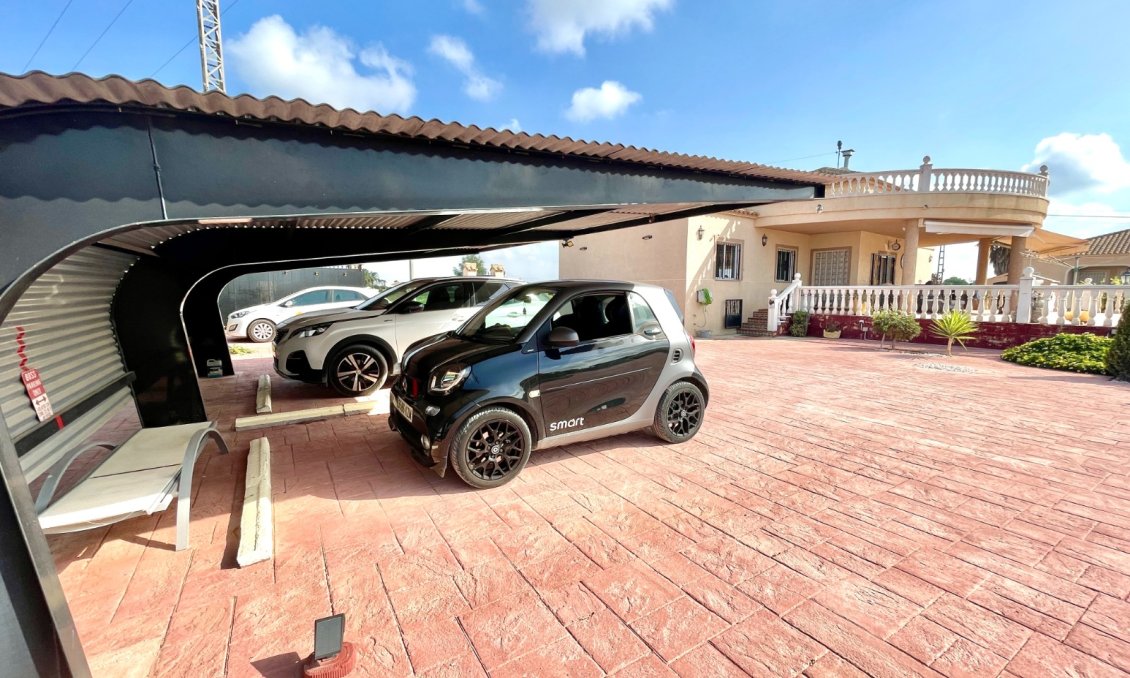 Segunda mano - Villa -
Catral - Costa Blanca