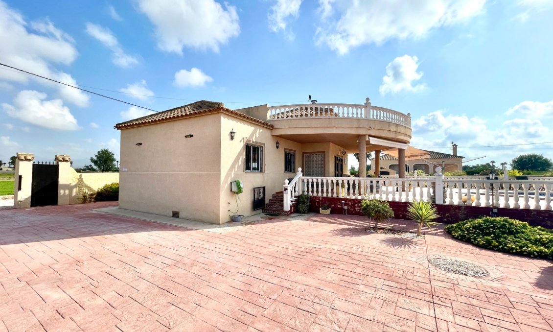 Segunda mano - Villa -
Catral - Costa Blanca