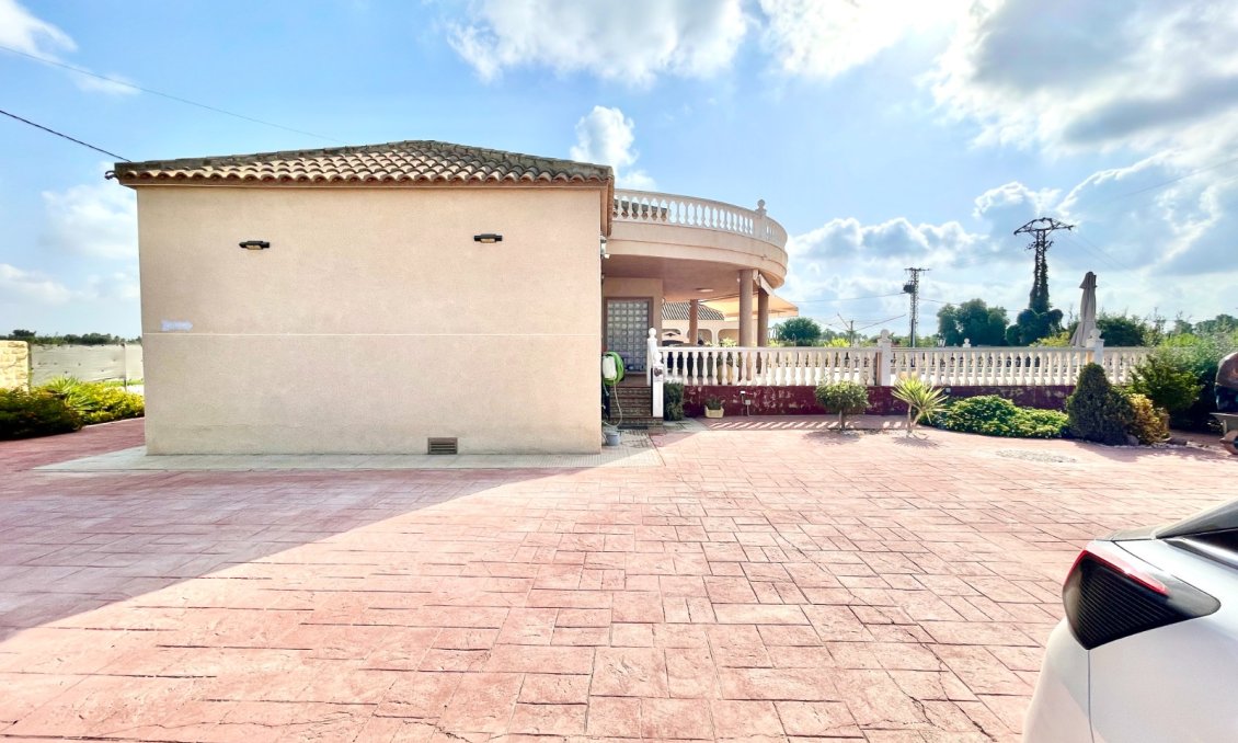 Segunda mano - Villa -
Catral - Costa Blanca