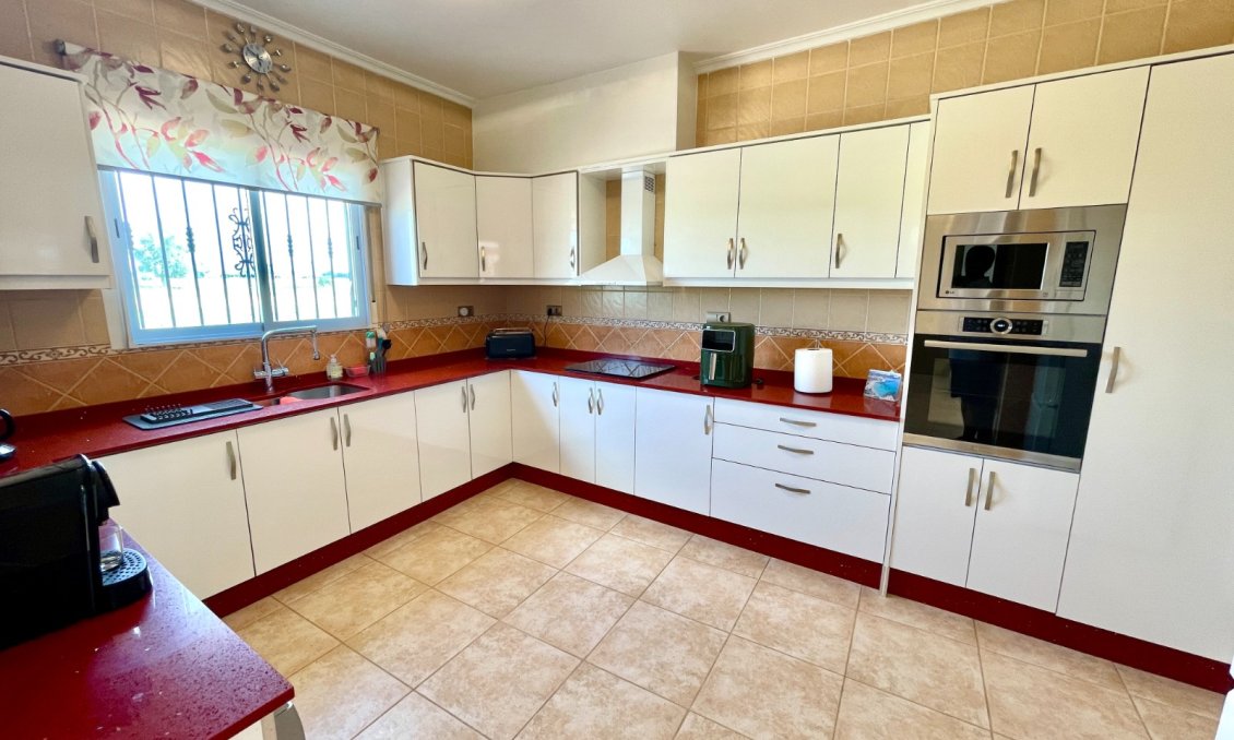 Segunda mano - Villa -
Catral - Costa Blanca