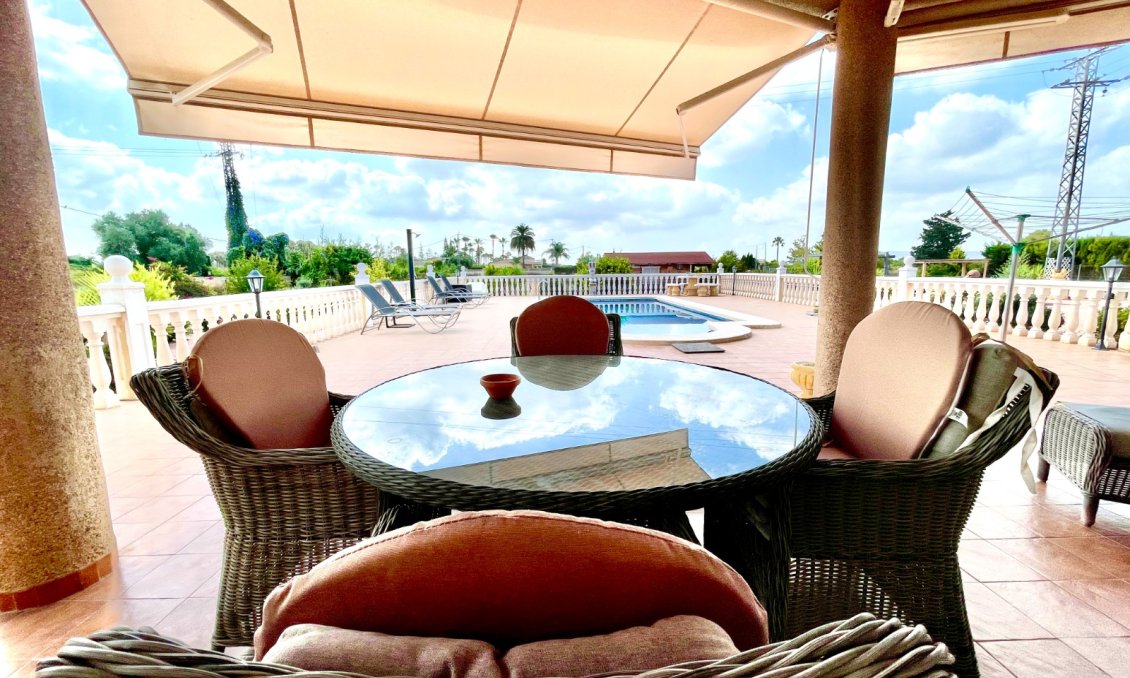 Segunda mano - Villa -
Catral - Costa Blanca
