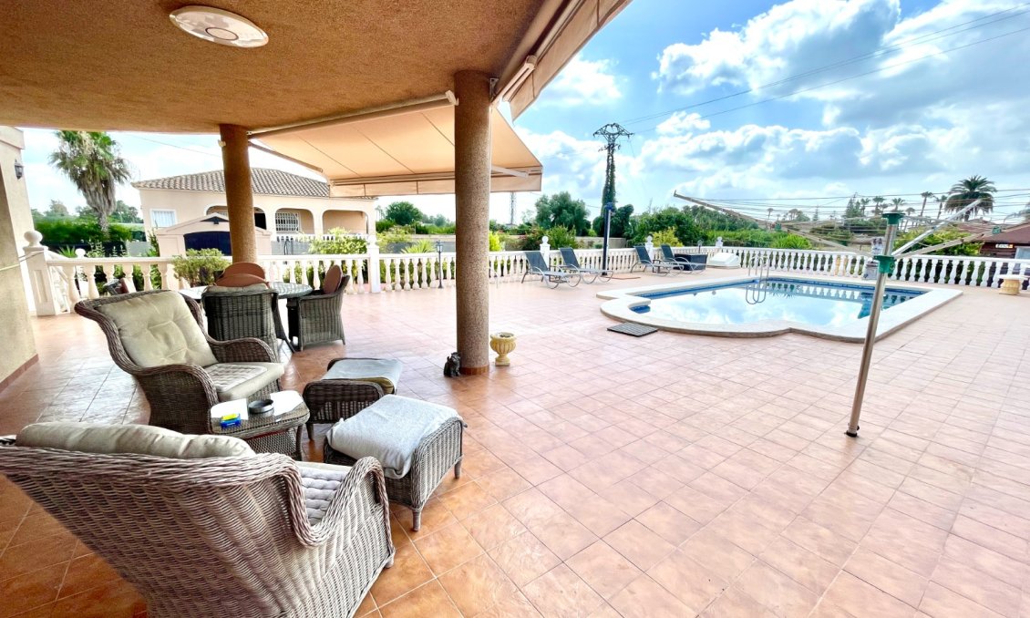Segunda mano - Villa -
Catral - Costa Blanca