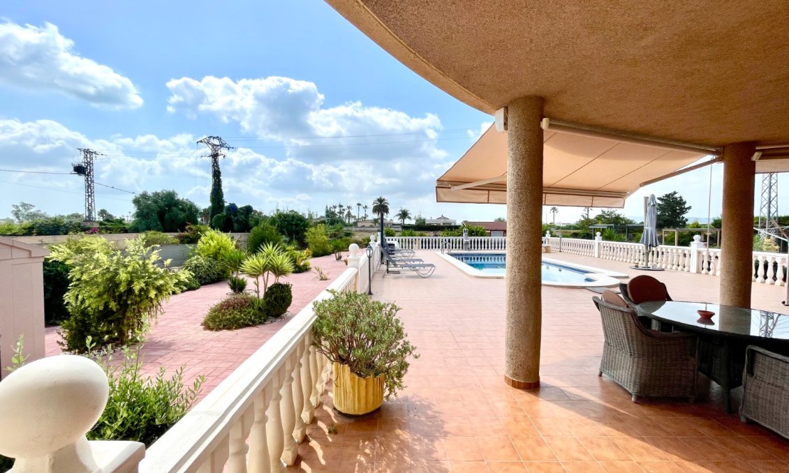 Segunda mano - Villa -
Catral - Costa Blanca
