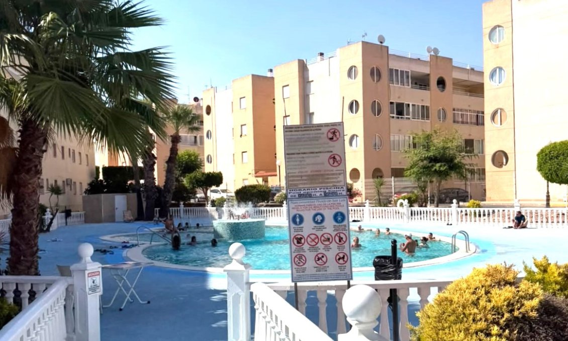 Segunda mano - Apartamento -
Torrevieja - Costa Blanca