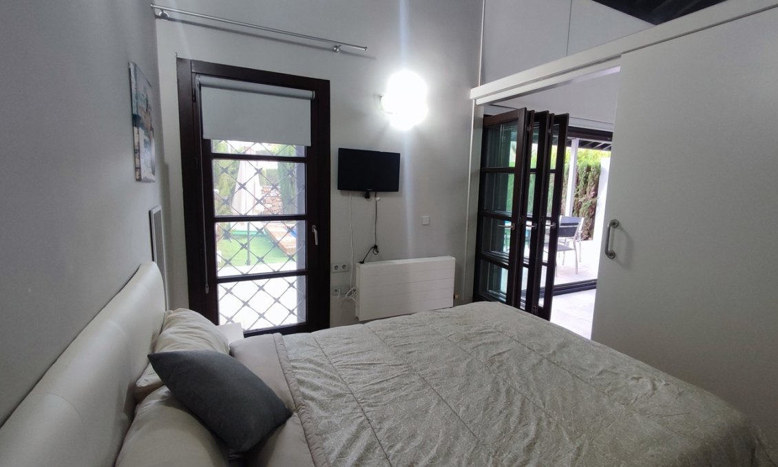 Segunda mano - Villa -
Peraleja Golf - Inland