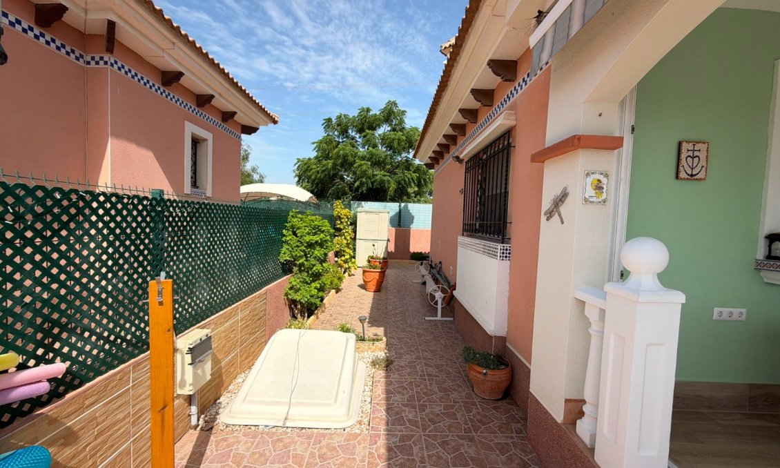 Revente - Villa -
Los Montesinos - Costa Blanca