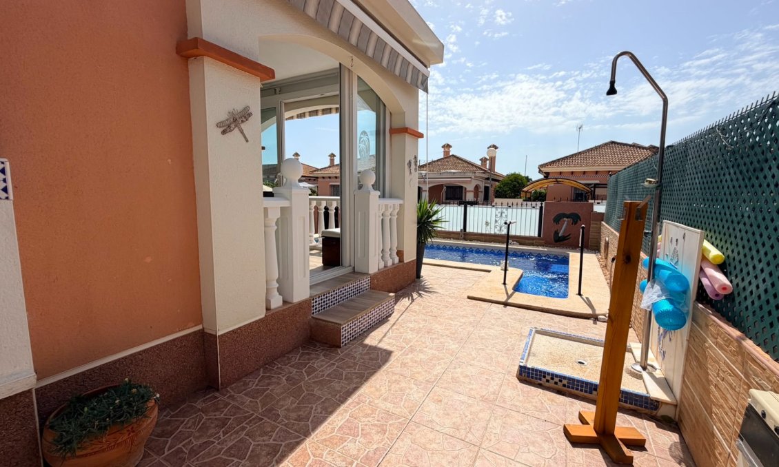 Revente - Villa -
Los Montesinos - Costa Blanca