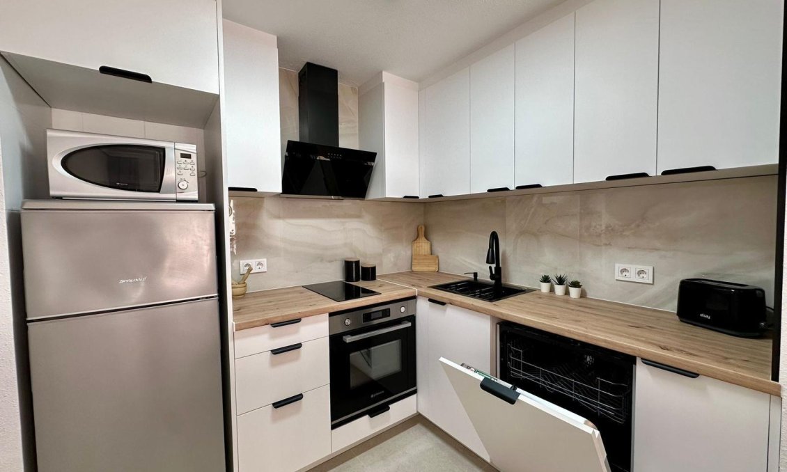 Wiederverkauf - Wohnung -
Torrevieja - Habaneras