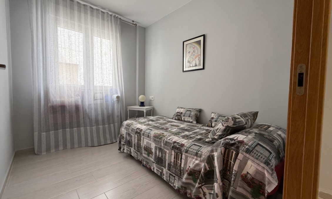Wiederverkauf - Wohnung -
Torrevieja - Costa Blanca