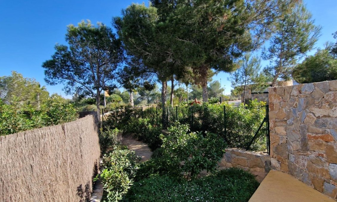 Wiederverkauf - Wohnung -
Orihuela - Las Colinas Golf