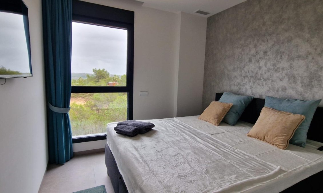Wiederverkauf - Wohnung -
Orihuela - Las Colinas Golf