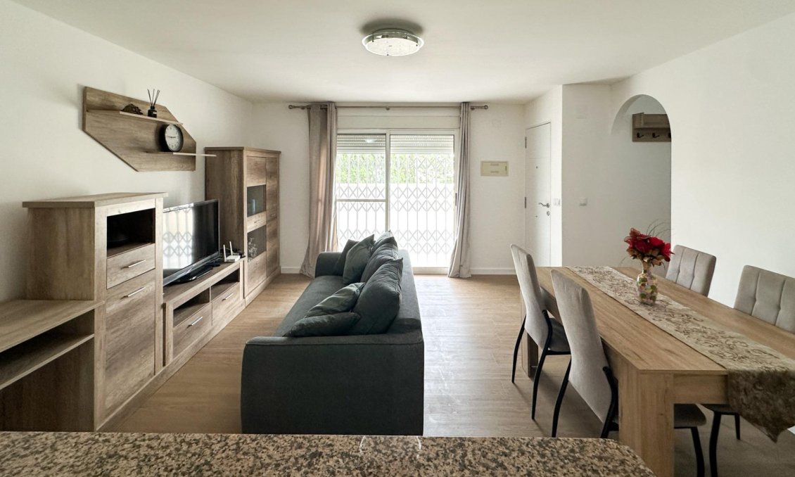 Resale - Townhouse -
San Miguel de Salinas - El Galán
