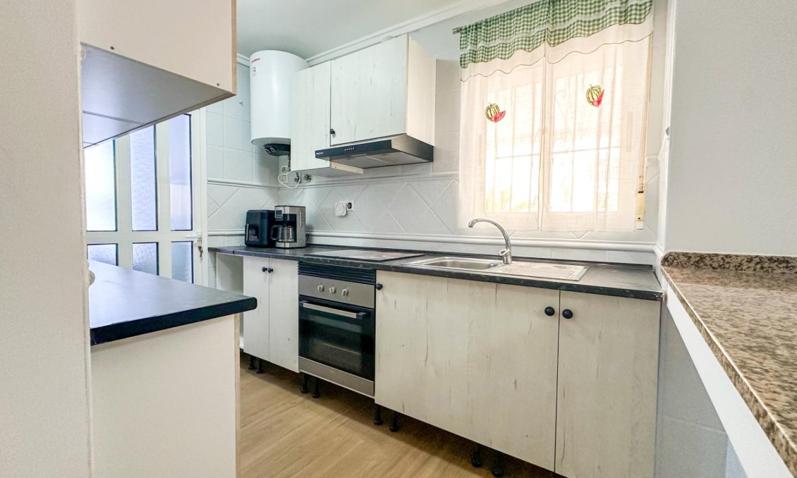 Resale - Townhouse -
San Miguel de Salinas - El Galán
