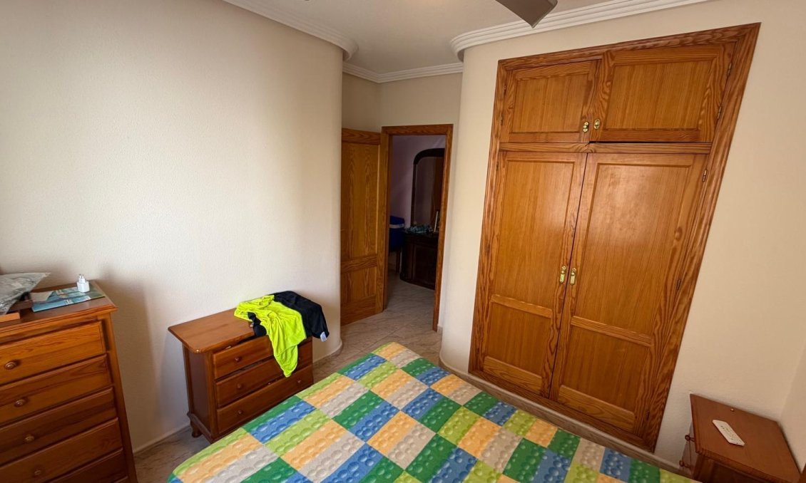 Wiederverkauf - Wohnung -
Torrevieja - Playa del Cura