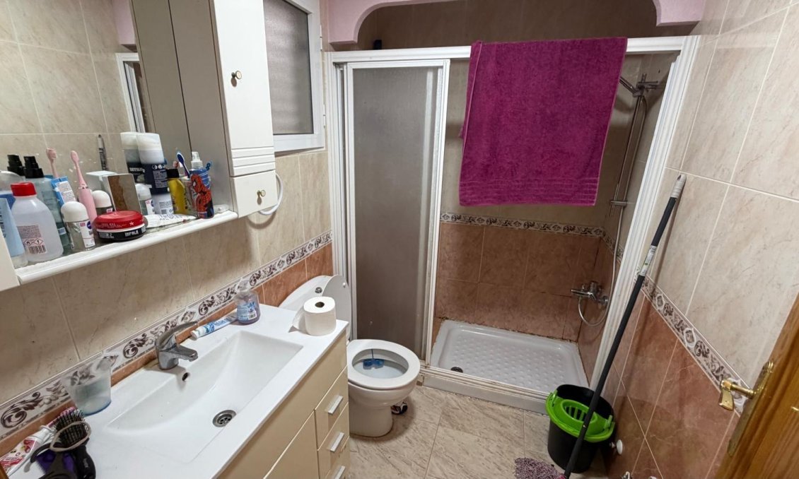 Wiederverkauf - Wohnung -
Torrevieja - Playa del Cura
