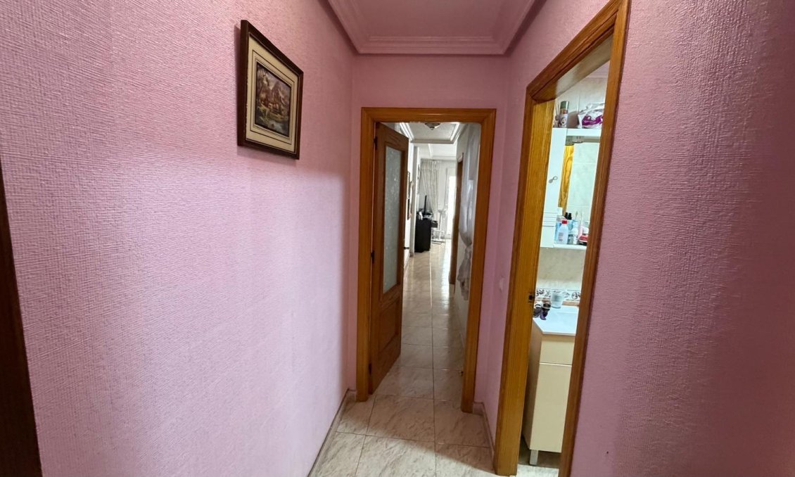 Wiederverkauf - Wohnung -
Torrevieja - Playa del Cura