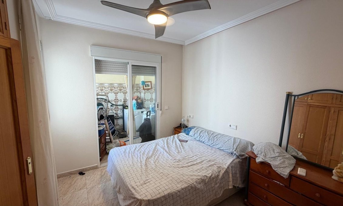 Wiederverkauf - Wohnung -
Torrevieja - Playa del Cura