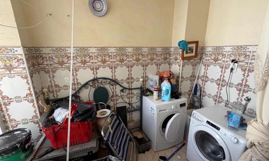 Wiederverkauf - Wohnung -
Torrevieja - Playa del Cura