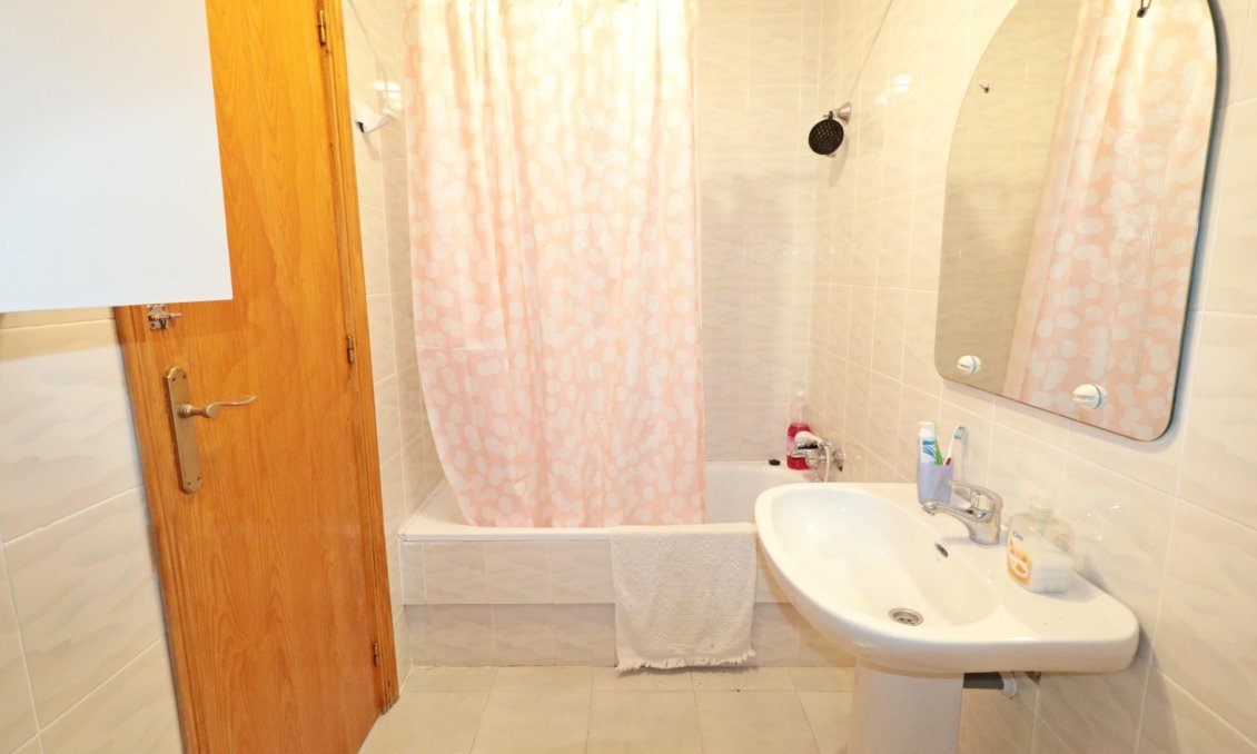 Wiederverkauf - Bungalow -
Torrevieja - Acequion