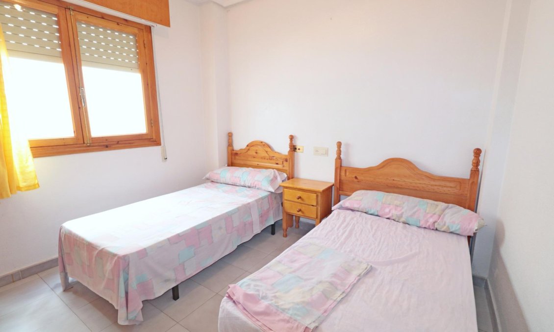 Wiederverkauf - Bungalow -
Torrevieja - Acequion