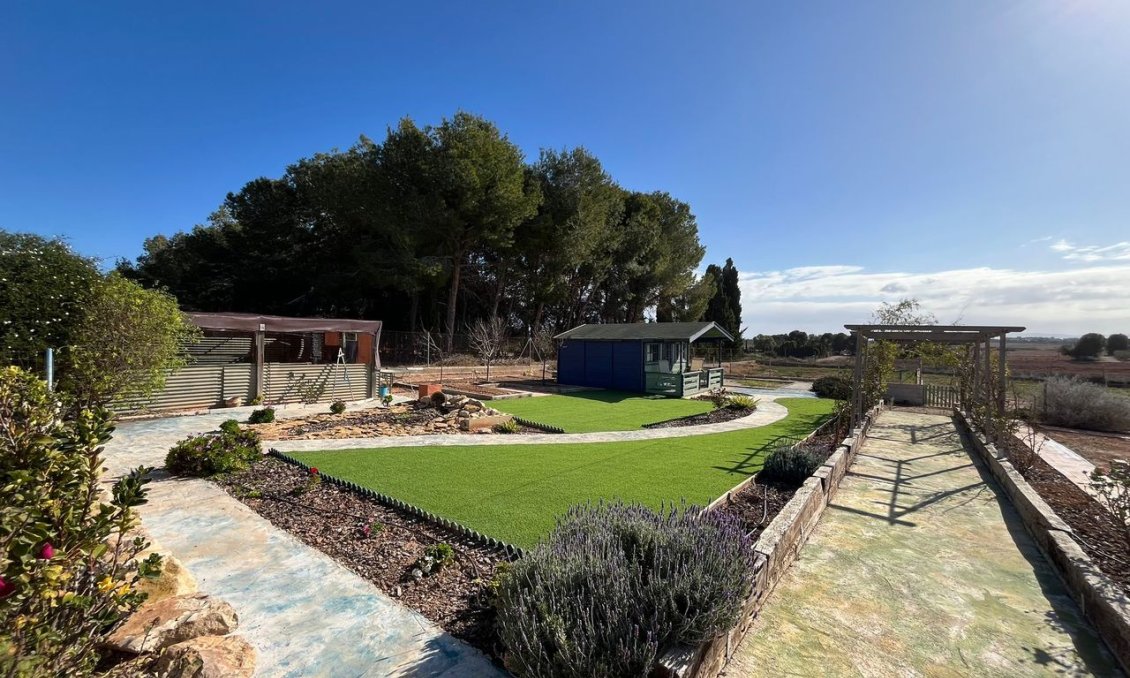 Resale - Villa -
Torre Pacheco - Inland