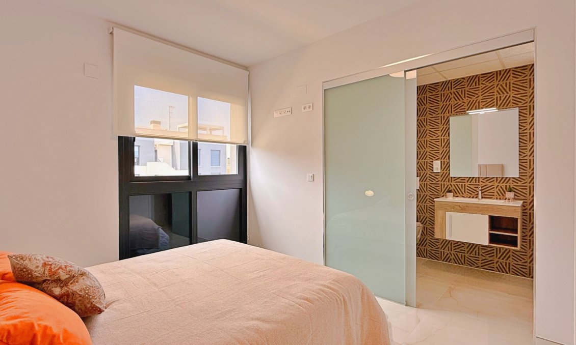 Revente - Appartement -
Orihuela - Inland