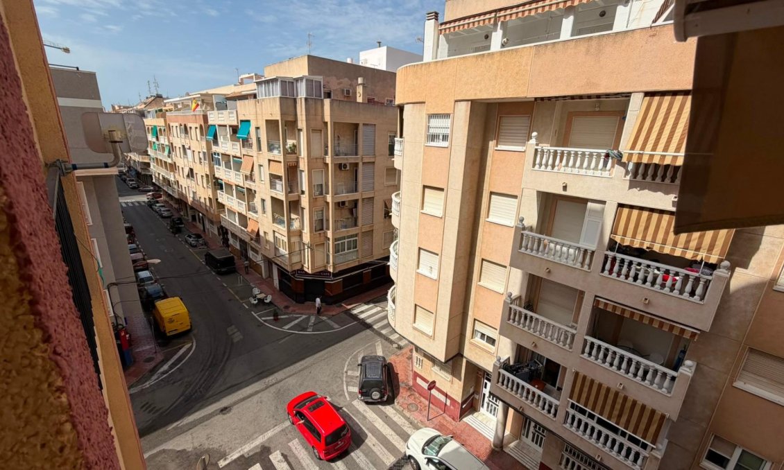 Használt Ingatlanok - Apartman -
Torrevieja - Habaneras