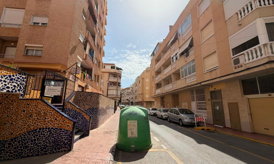 Használt Ingatlanok - Apartman -
Torrevieja - Habaneras