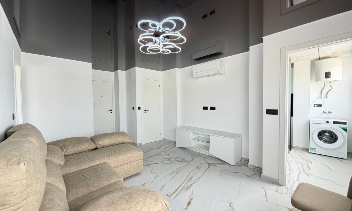 Használt Ingatlanok - Apartman -
Orihuela Costa - La Zenia