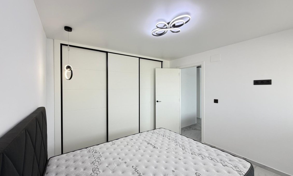 Használt Ingatlanok - Apartman -
Orihuela Costa - La Zenia