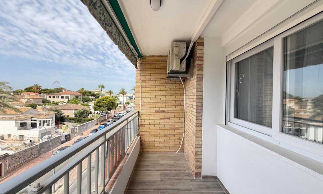 Használt Ingatlanok - Apartman -
Orihuela Costa - La Zenia