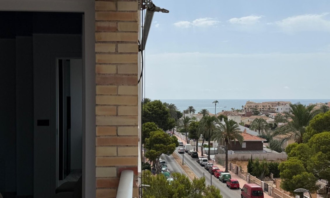 Használt Ingatlanok - Apartman -
Orihuela Costa - La Zenia