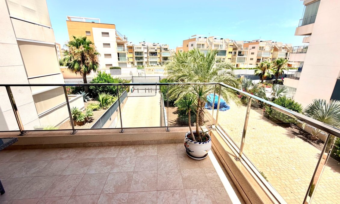 Segunda mano - Apartamento -
Orihuela Costa - Costa Blanca
